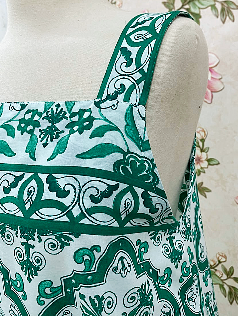 SoieRose 100% Cotton Emerald Green and White Print Victorian Inspired Sleeveless Nightgown SR-1288