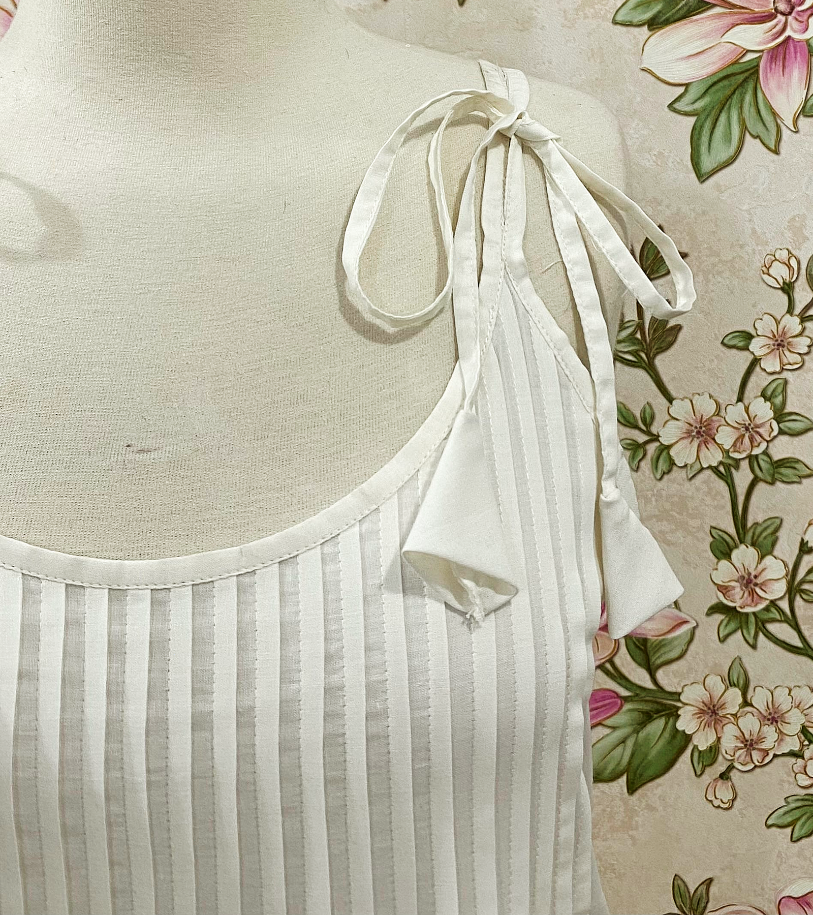 SoieRose 100% Cotton Ivory Victorian Embroidered Eyelet Hem Sleeveless Prairie Nightgown SR-1279