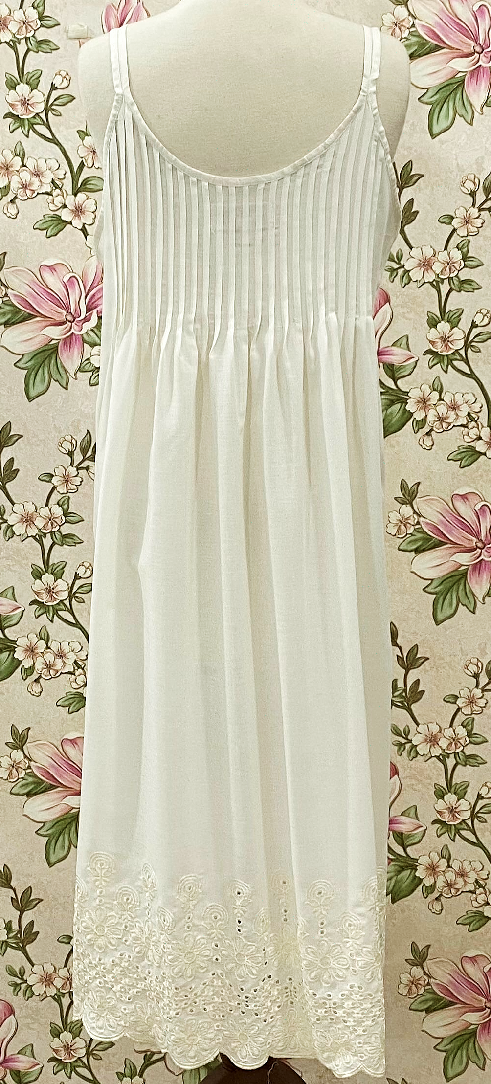SoieRose 100% Cotton Ivory Victorian Embroidered Eyelet Hem Sleeveless Prairie Nightgown SR-1279