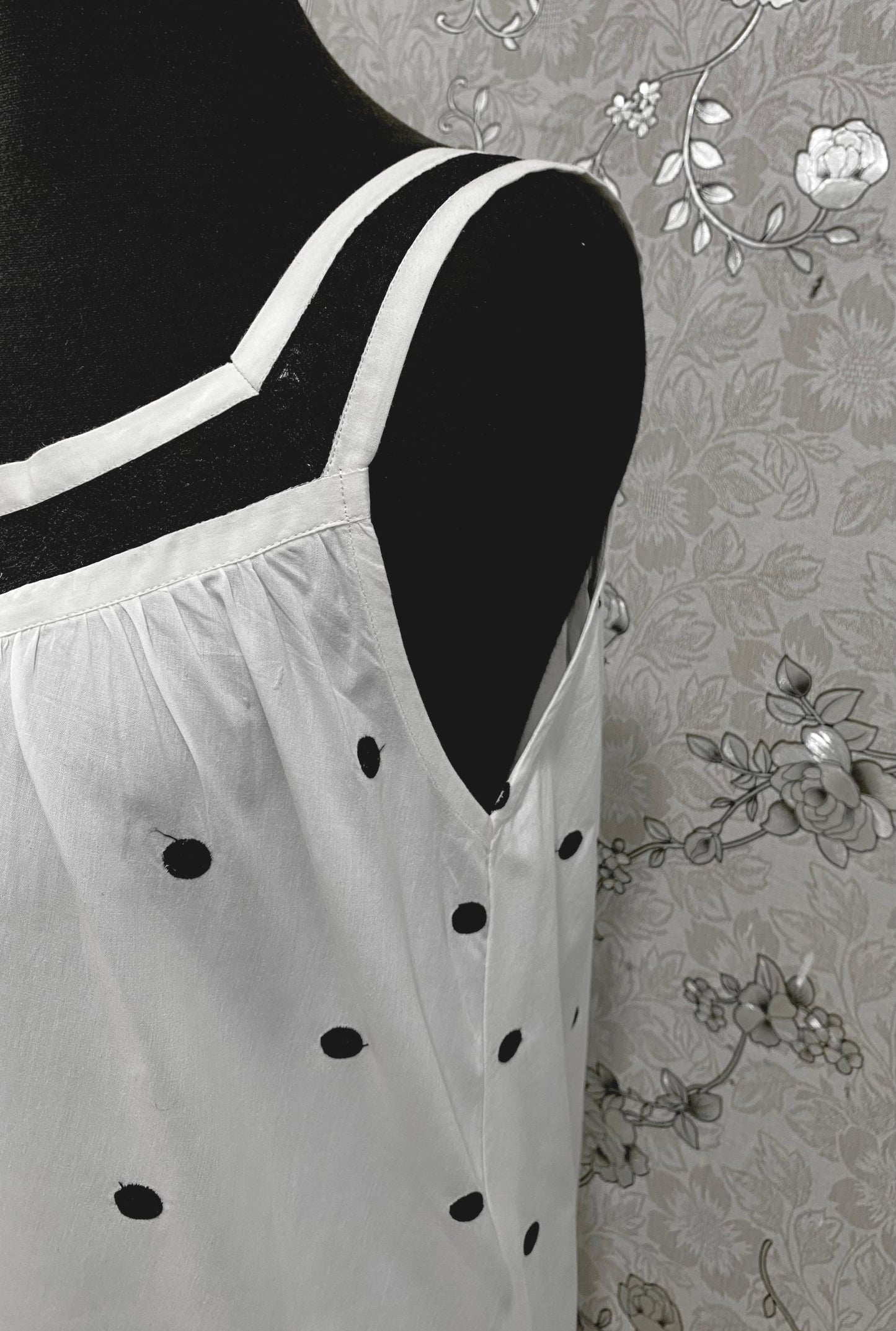 SoieRose 100% Cotton Victorian Nightgown – Polka Dot Sleeveless Nightdress SR-1199