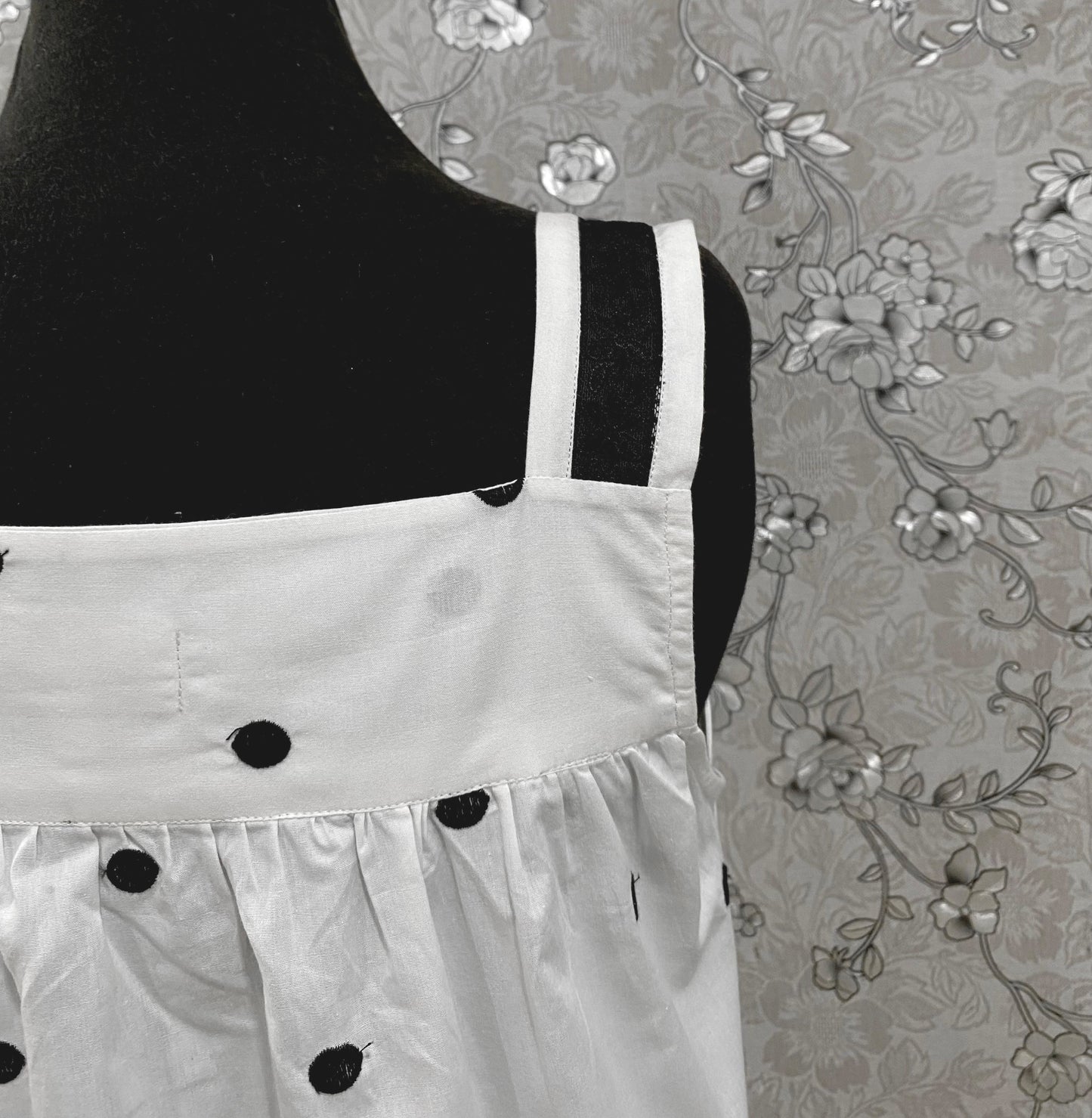 SoieRose 100% Cotton Victorian Nightgown – Polka Dot Sleeveless Nightdress SR-1199