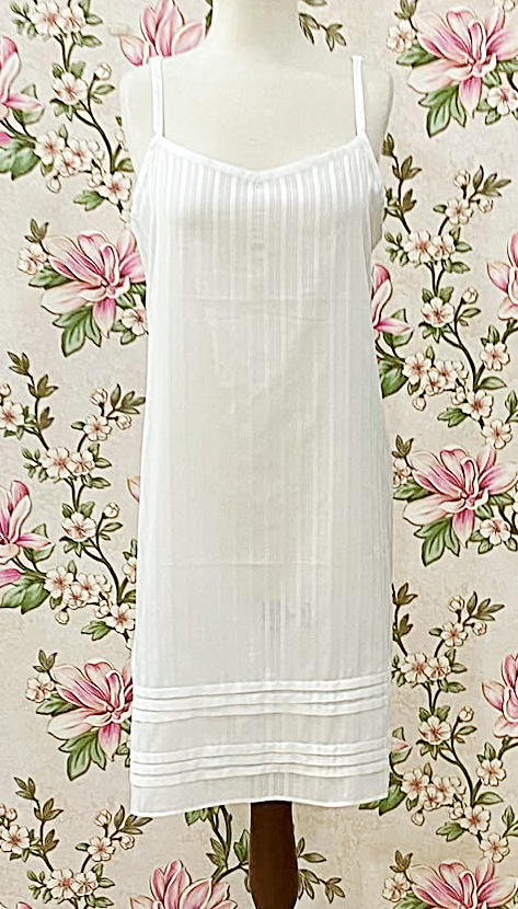 SoieRose 100% Cotton Women's Sleeveless Pintuck Victorian Nightgown - SR1295