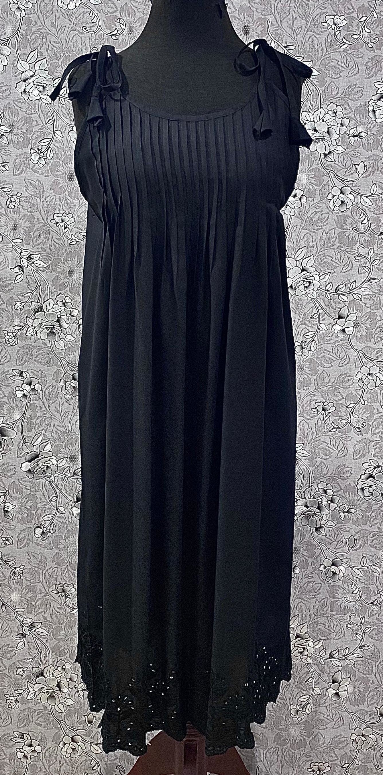 SoieRose Black Victorian Cotton Nightgown – SR-1186 – Cottagecore Sleepwear