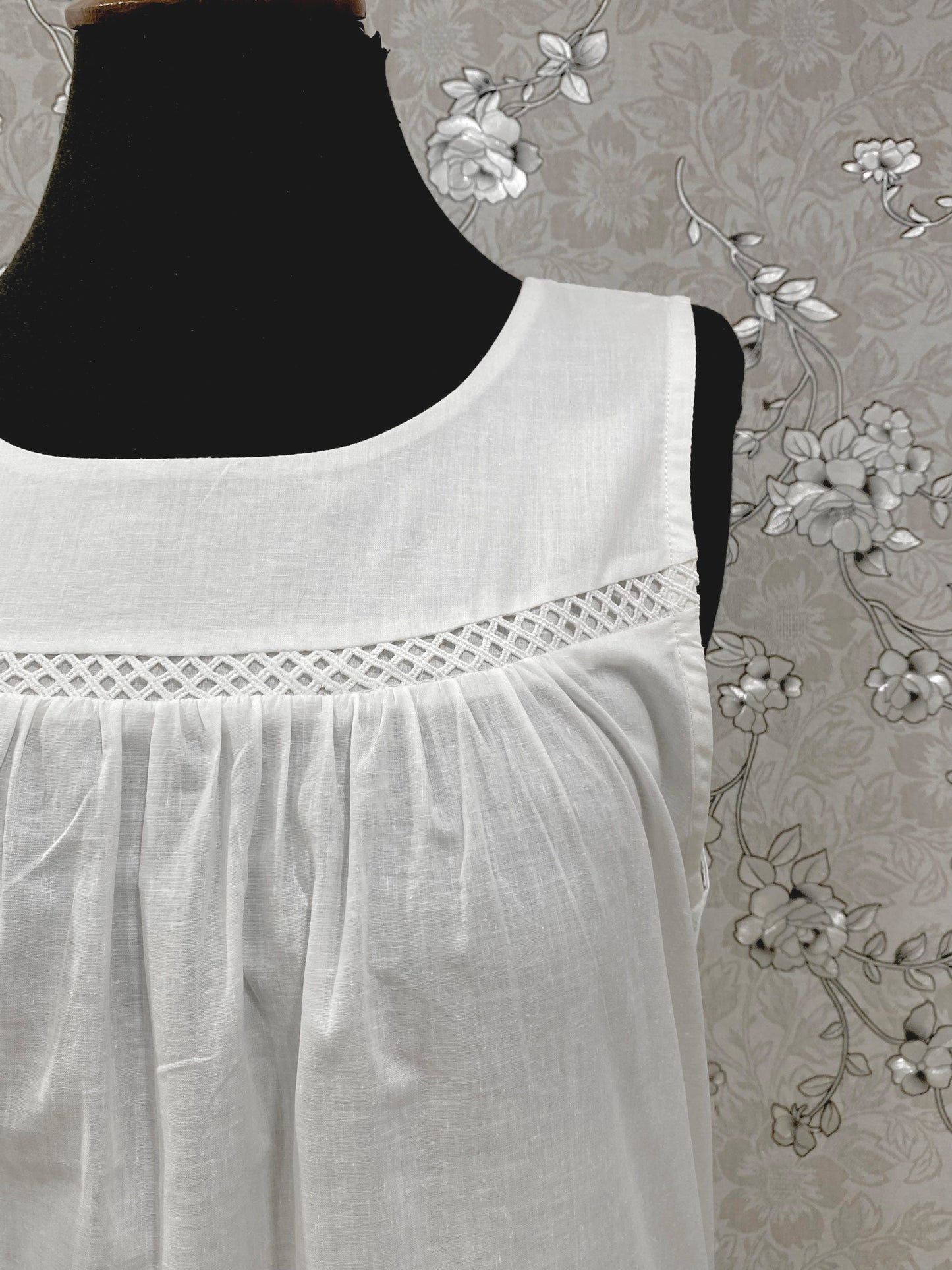 SoieRose Cotton Victorian Nightgown – SR-1195 – Sleeveless White Nightdress with Lace Trim