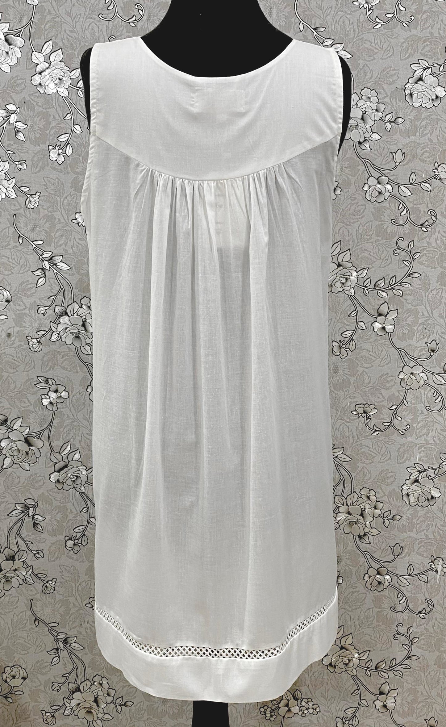 SoieRose Cotton Victorian Nightgown – SR-1195 – Sleeveless White Nightdress with Lace Trim