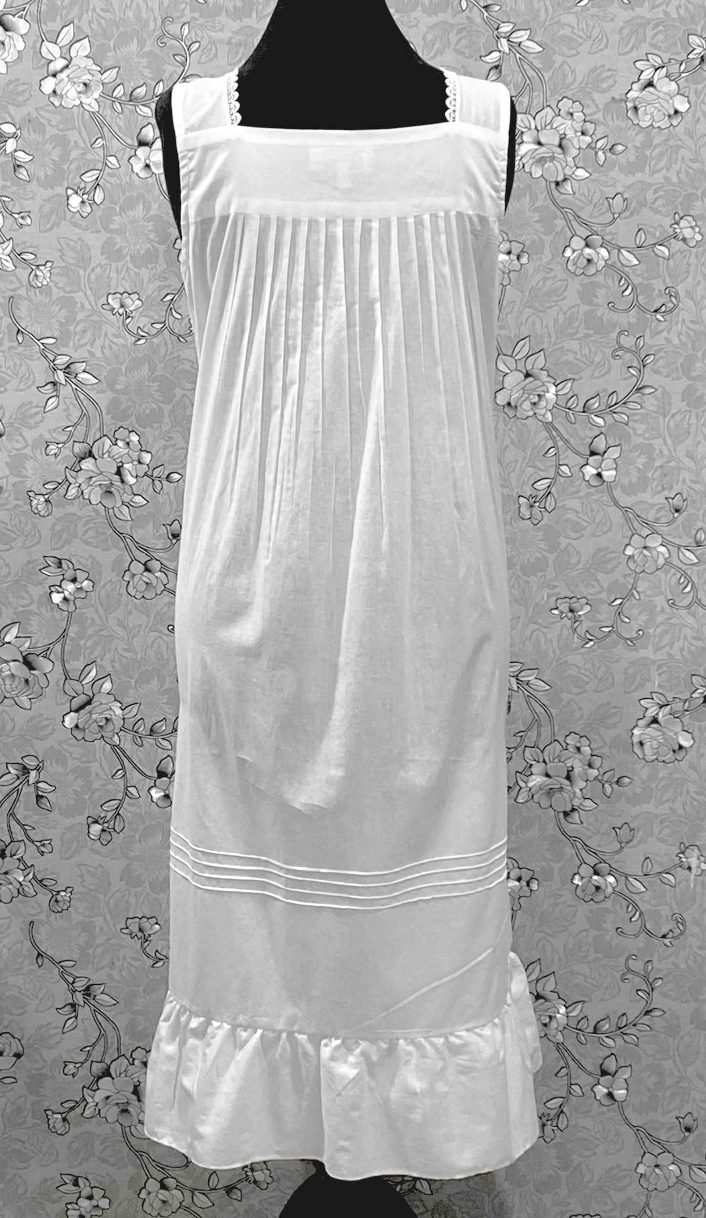 SoieRose Victorian 100% Cotton Sleeveless Nightgown with Lace Bodice – SR-1228