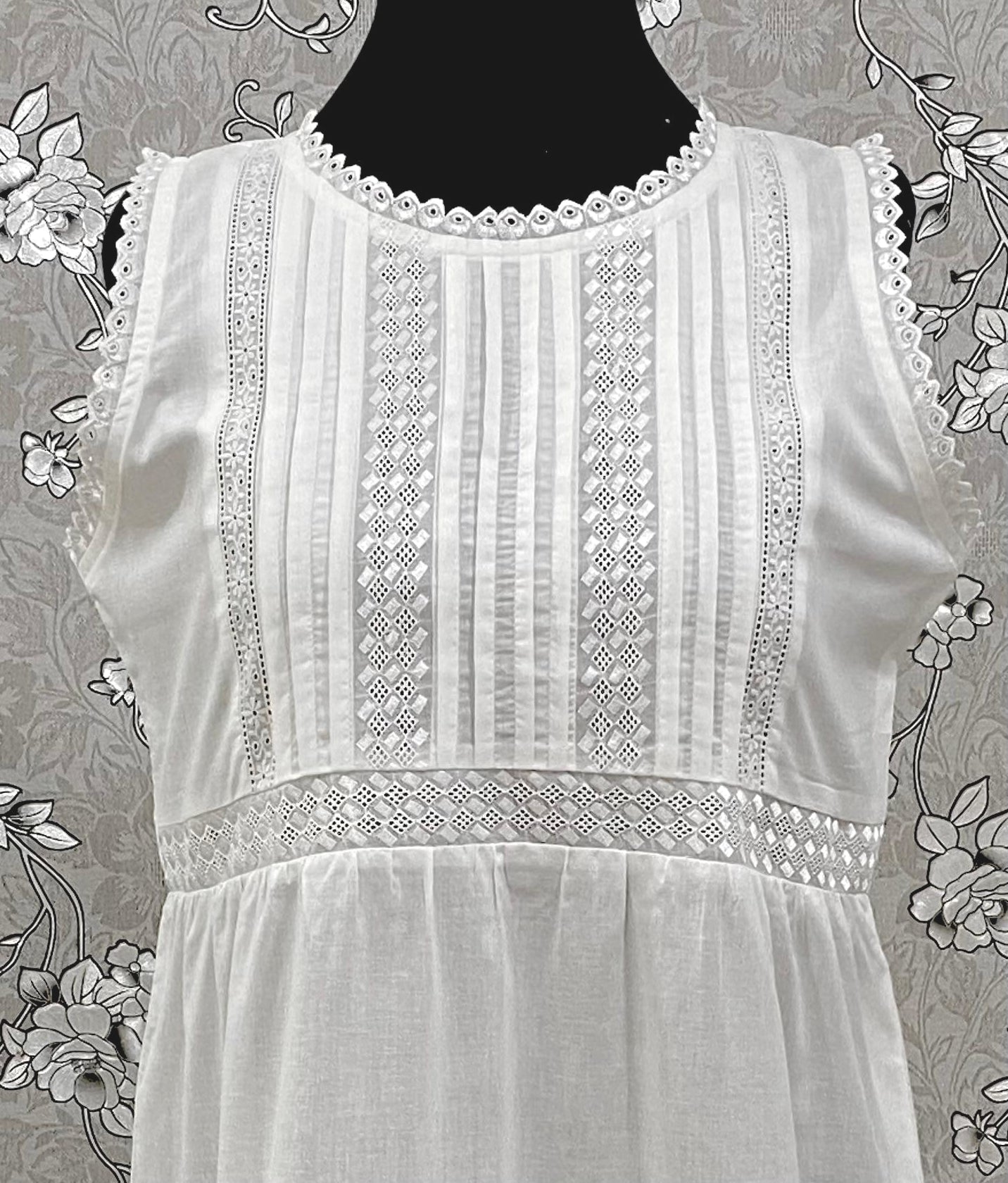 SoieRose White Victorian Cotton Nightgown – SR-1190 – Sleeveless Vintage Sleepwear with Lace Trim