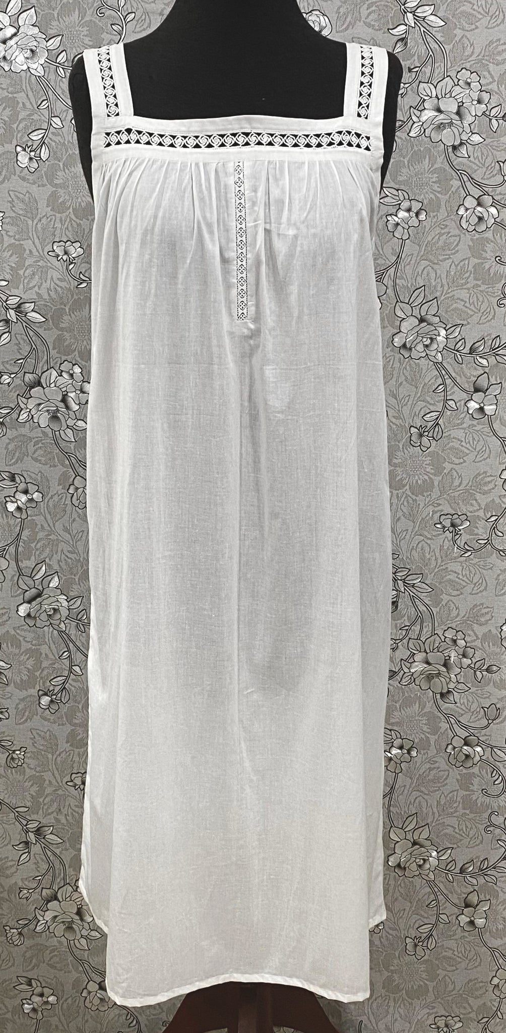 SoieRose White Victorian Cotton Nightgown – SR-1193 – Sleeveless Vintage Nightdress with Lace Straps