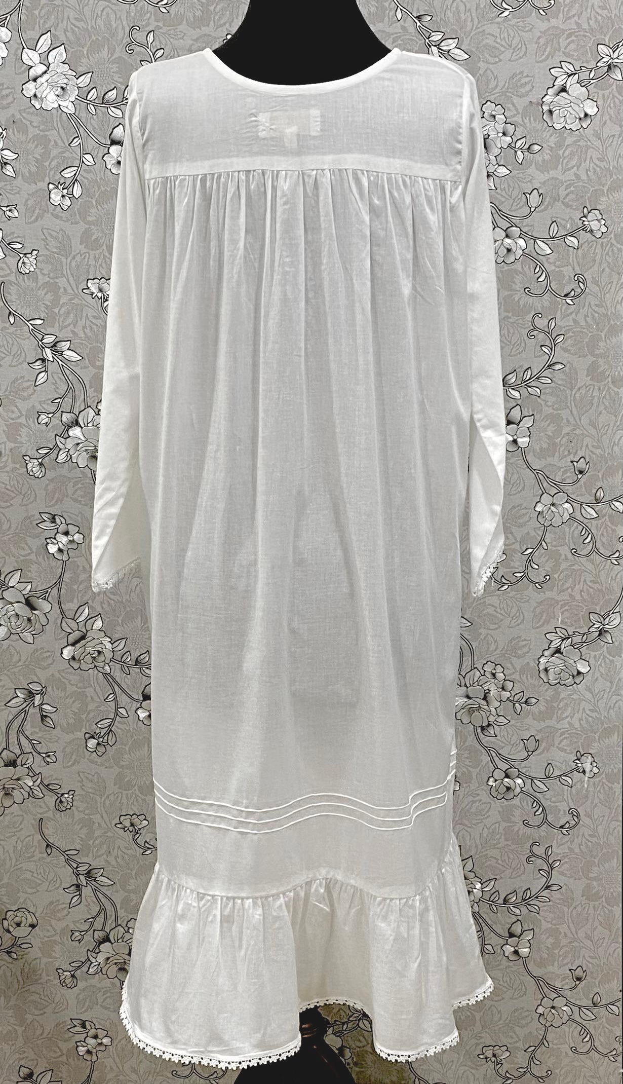 SoieRose White Victorian Cotton Nightgown – SR-1194 – Long Sleeve Nightdress with Floral Lace Yoke