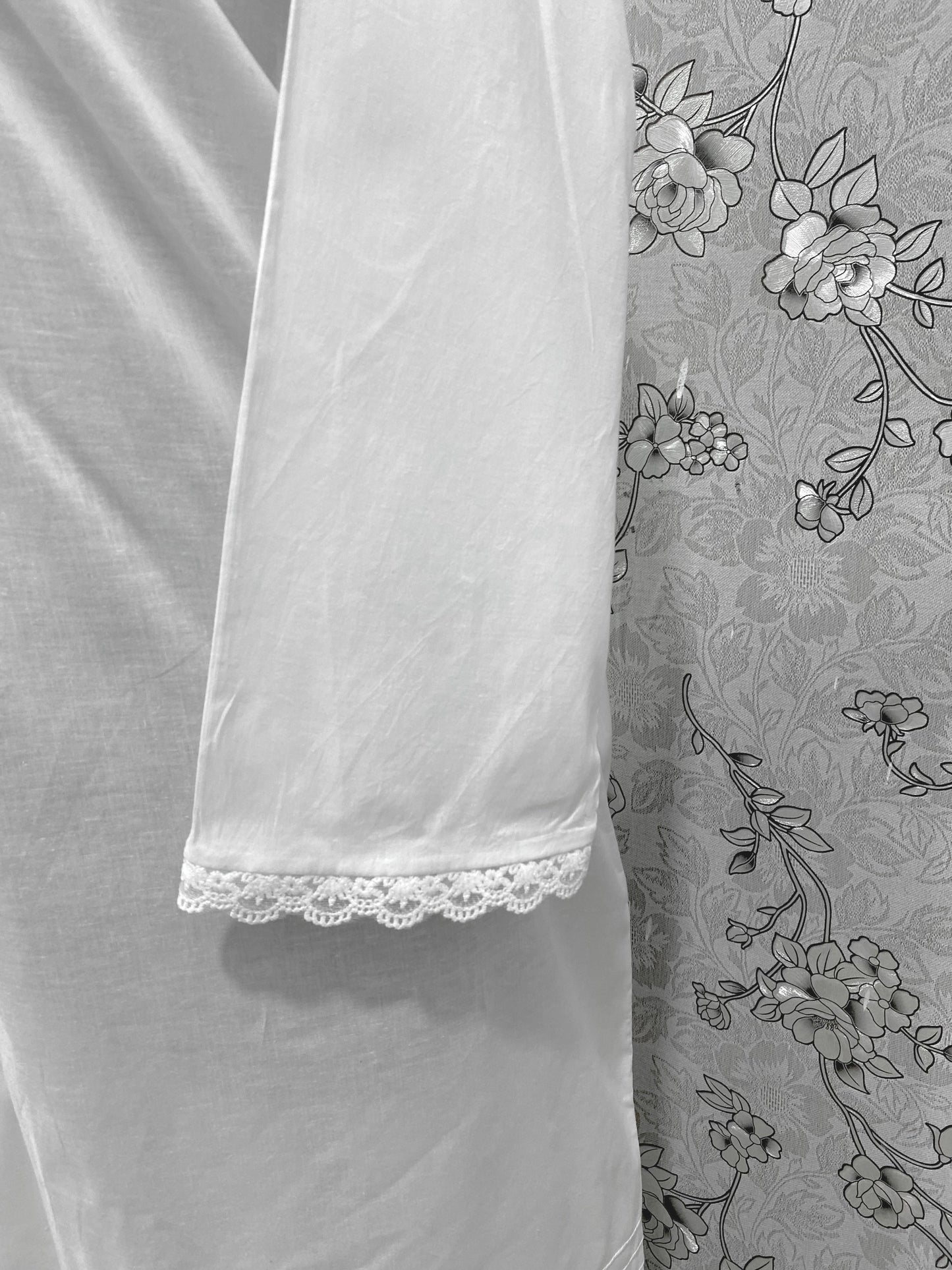 SoieRose Victorian Cotton Nightgown – Long Sleeve Button-Front Nightdress with Lace Trim & Vintage SR-1226