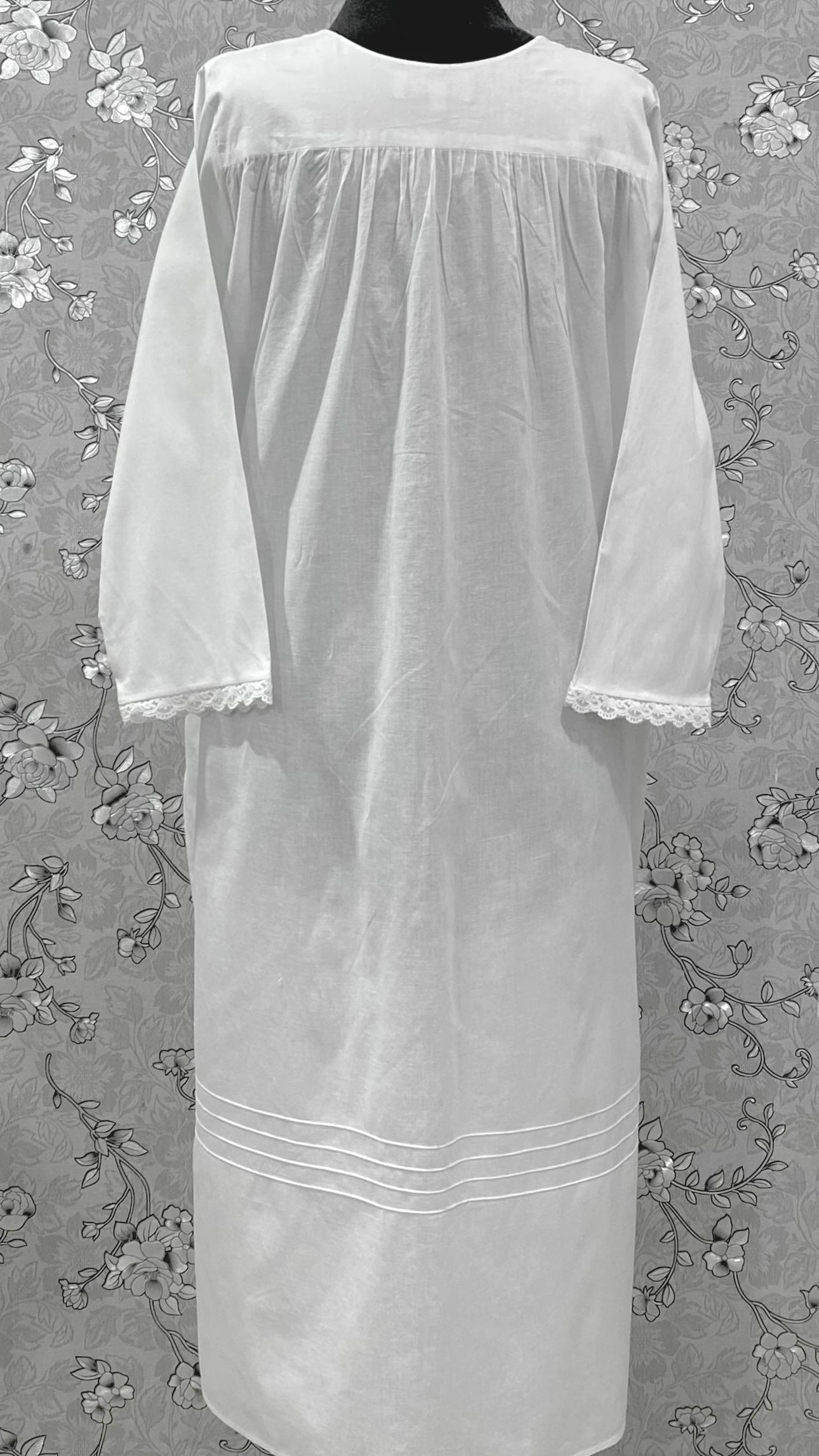 SoieRose Victorian Cotton Nightgown – Long Sleeve Button-Front Nightdress with Lace Trim & Vintage SR-1226